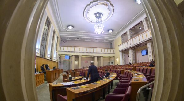 15.11.2023., Zagreb -  19. sjednica sabora, u iscekivanju rasprave o povjerenju ministrici poljoprivrede Mariji Vuckovic. Photo: Igor Soban/PIXSELL