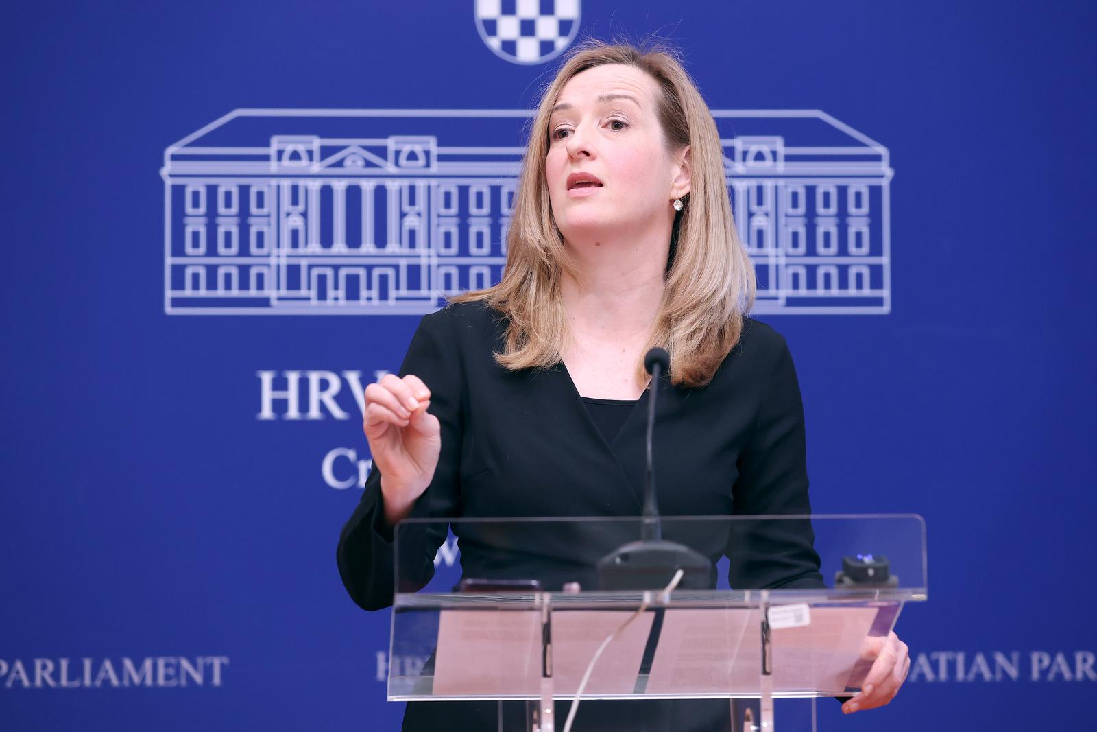 16.01.2024., Zagreb - Na konferenciji za medije odrzanoj u Saboru o aktualnim temama govorila je Mirela Ahmetovic.
 Photo: Patrik Macek/PIXSELL