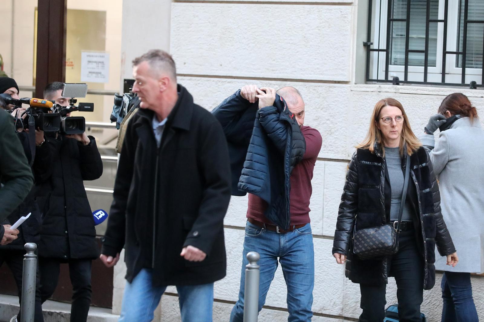 16.01.2024., Rijeka - Dovodjenje na saslusanje u  USKOK osumnjicenog policajca i procelnice u Gradskoj upravi u aferi zataskavanja prometne nesrece u Vrbovskom. Photo: Goran Kovacic/PIXSELL