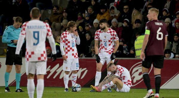 18.11.2023., stadion Skonto, Riga, Latvija - Kvalifikacije za UEFA Euro 2024, skupina D, Latvija - Hrvatska. Luka Modric, Josko Gvardiol, Marcelo Brozovic. Photo: Ansis Ventins/PIXSELL