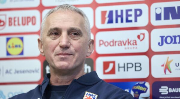19.01.2024., Koeln, Njemacka - Europsko prvenstvo u rukometu 2024. Konferencija za medije na kojoj su se okupljenima obratili izbornik Goran Perkovac, Zvonimir Srna, Dominik Kuzmanovic i Mateo Maras. Photo: Sanjin Strukic/PIXSELL