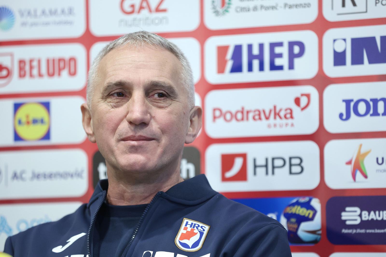 19.01.2024., Koeln, Njemacka - Europsko prvenstvo u rukometu 2024. Konferencija za medije na kojoj su se okupljenima obratili izbornik Goran Perkovac, Zvonimir Srna, Dominik Kuzmanovic i Mateo Maras. Photo: Sanjin Strukic/PIXSELL