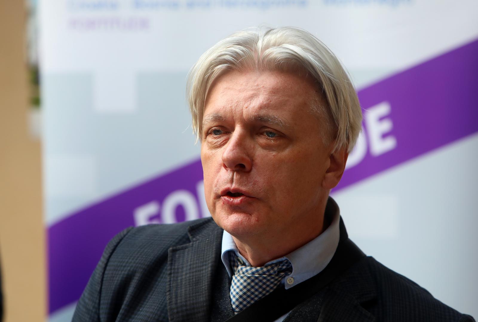 20.04.2022., Karlovac - Konferencija za medije uoci manifestacije Noc tvrdjava koja ce se odrzati 29 i 30. travnja na starom gradu Dubovcu gdje ce biti uprilicena svjetlosna predstava Fortitude. Manifestaciju su najavili kustos gradskog muzeja Igor Culig, direktorica TZ Karlovca Marina Buric, gradonacelnik Karlovca Damir Mandic i Irena Culig.
 Photo: Kristina Stedul Fabac/PIXSELL