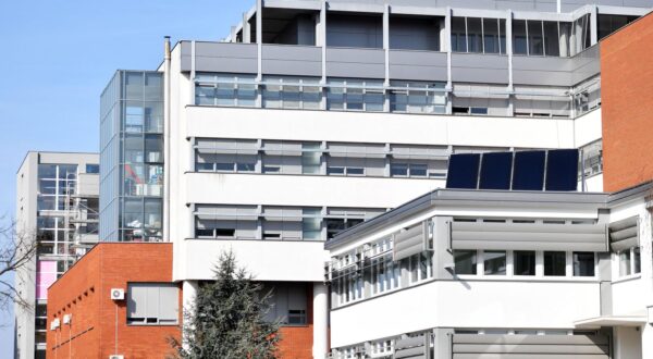 22.02.2023., Cakovec- Detalji novo uredjenih zgrada Zupanijske bolnice Cakovec i onih u obnovi..
 Photo: Vjeran Zganec Rogulja/PIXSELL