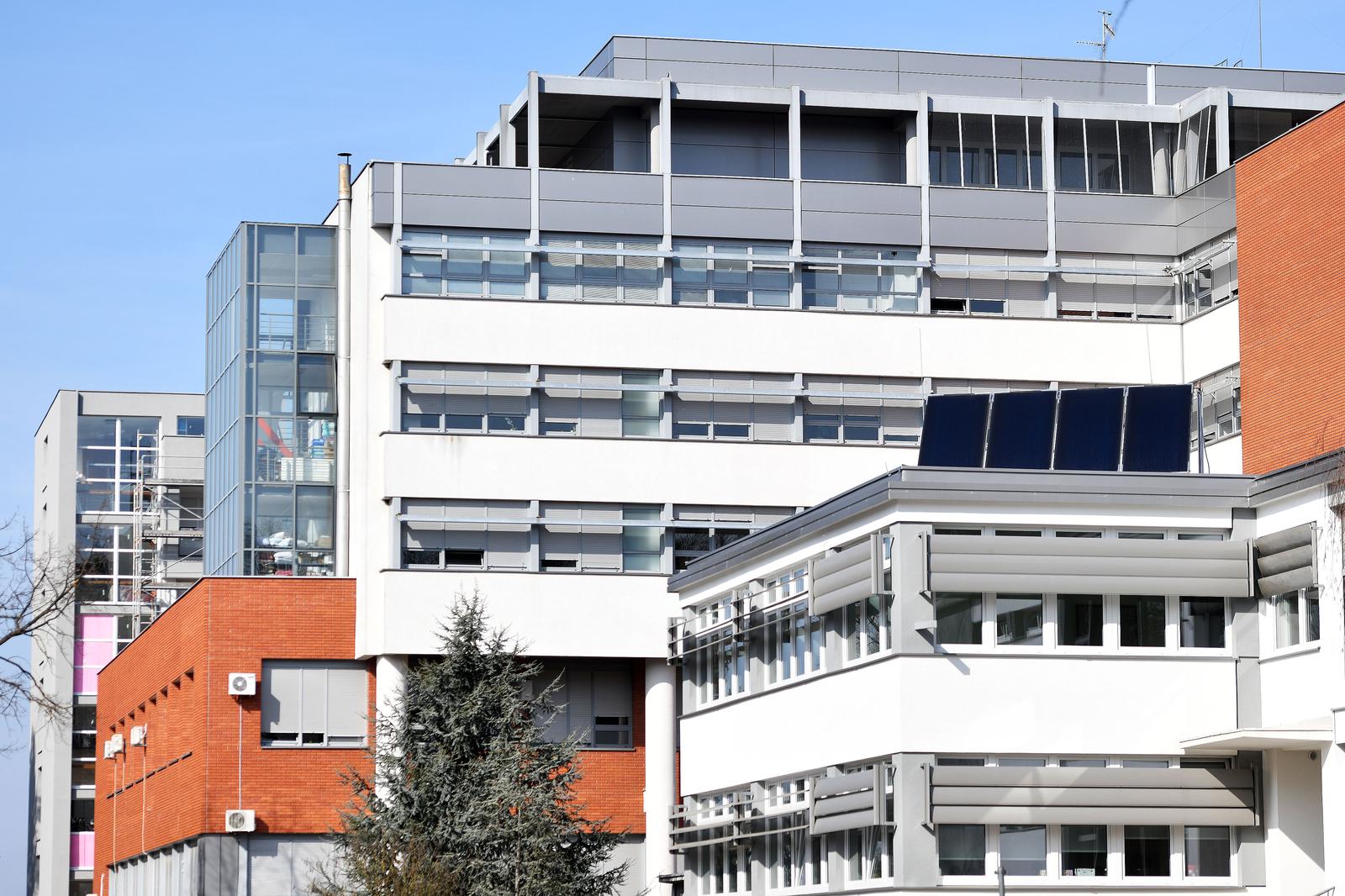 22.02.2023., Cakovec- Detalji novo uredjenih zgrada Zupanijske bolnice Cakovec i onih u obnovi..
 Photo: Vjeran Zganec Rogulja/PIXSELL