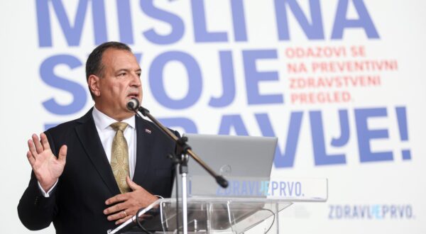 22.11.2023., Zagreb - Predstavljanje rezultata provedenih preventivnih zdravstvenih pregleda odrzano je u Nacionalnoj i sveucilisnoj knjiznici. Ministar zdravstva Vili Beros. Photo: Igor Kralj/PIXSELL
