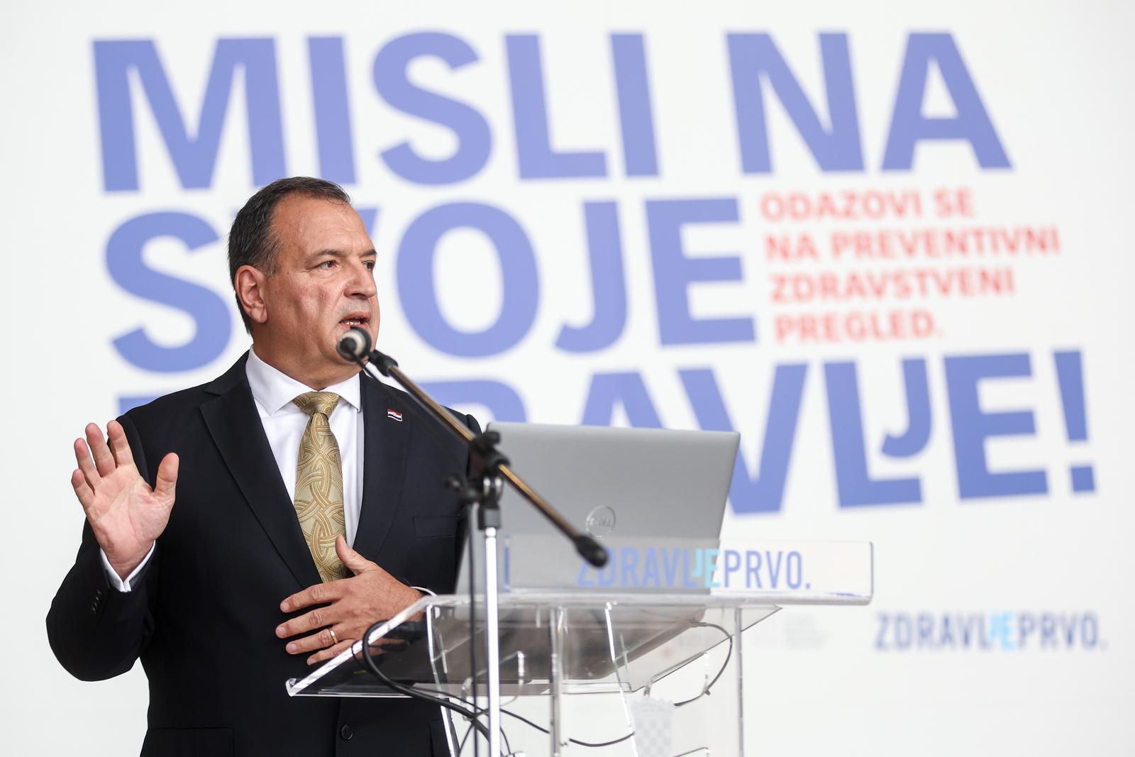 22.11.2023., Zagreb - Predstavljanje rezultata provedenih preventivnih zdravstvenih pregleda odrzano je u Nacionalnoj i sveucilisnoj knjiznici. Ministar zdravstva Vili Beros. Photo: Igor Kralj/PIXSELL