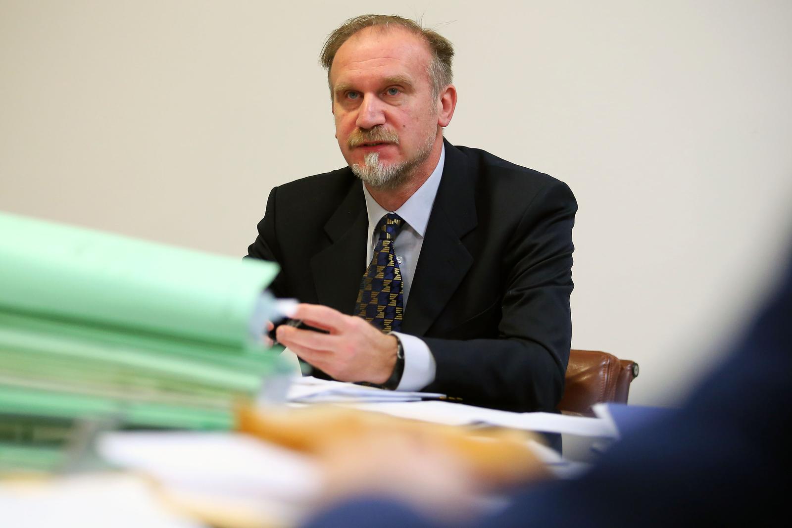22.12.2016., Zagreb - Drzavno sudbeno vijece obavlja razgovore s kandidatima za predsjednika Zupanijskog suda u Zagrebu.  Zeljko Saric. rPhoto: Jurica Galoic/PIXSELL