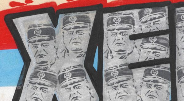 25.08.2023., Banja Luka, Bosna i Hercegovina - Novi grafiti s podrskom Ratku Mladicu, zapovjedniku Vojske Republike Srpske, koji je u Hagu pred Medjunarodnim sudom pravde presudjen za ratne zlocine za vrijeme rata u BiH. Photo: Dejan Rakita/PIXSELL