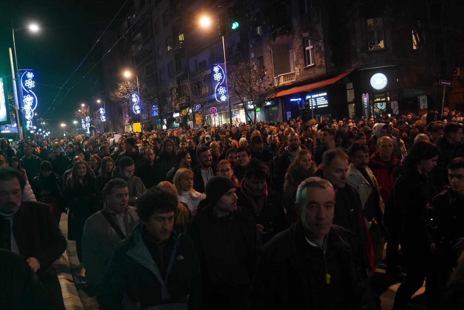 25, December, 2023, Belgrade - Supporters of the "Serbia against violence" coalition, after gathering in front of the building of the Republican Electoral Commission, headed towards the Police Station on November 29. Photo:    

25, decembar, 2023, Beograd - Pristalice koalicije "Srbija protiv nasilja" su se nakon okupljanja ispred zgrade Republicke izborne komisije uputile ka Policijskoj stanici 29. novembar. Photo:     Photo: Antonio Ahel/ATAImages/PIXSELL