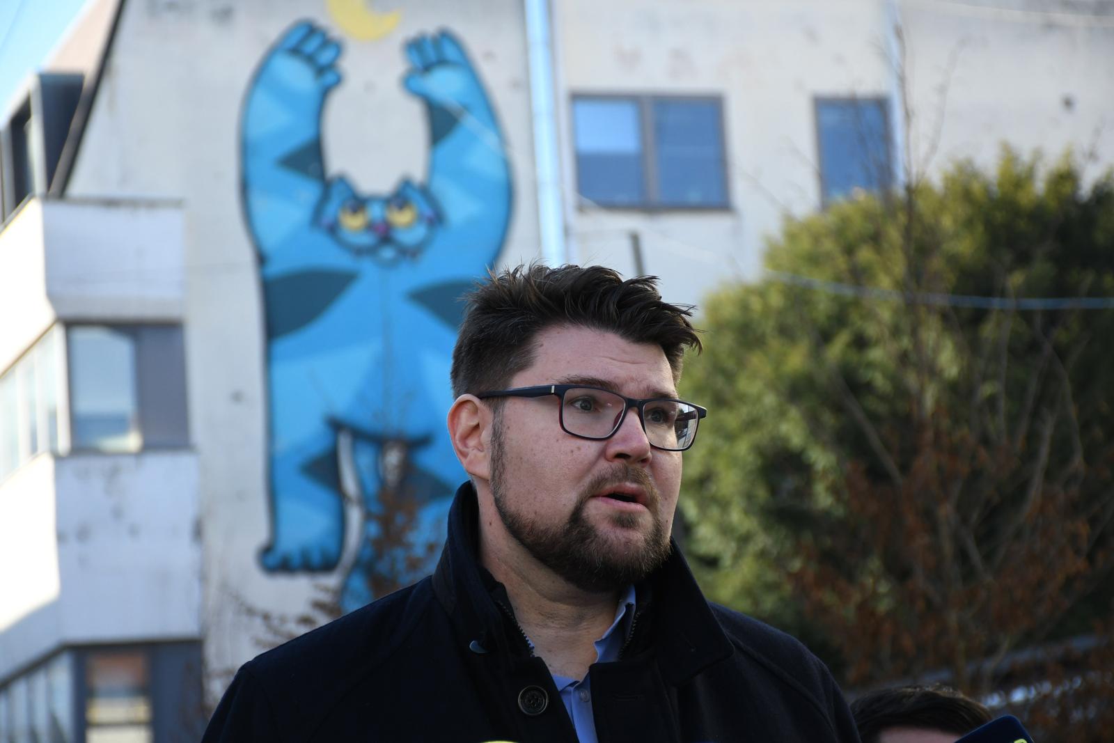 27.01.2024., Bjelovar  - SDP Bjelovarsko-bilogorske zupanije organizirao je i druzenje s gradjanima, a nazocio je i  predsjednika SDP-a Pedja Grbin. Photo: Damir Spehar/PIXSELL