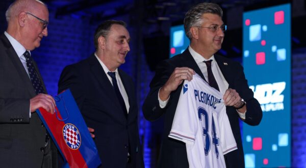 27.01.2024, Split- Andrej Plenkovic sudjeluje na obiljezavanju 34. obljetnice osnutka HDZ-a Split Photo: Ivana Ivanovic/PIXSELL