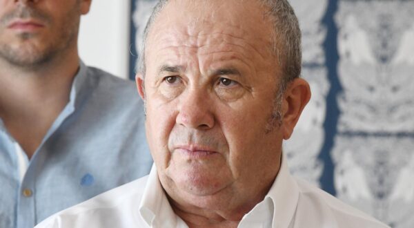 27.06.2022., Rogoznica - Zeljko Kerum odrzao konferenciju za novinare na temu izvanrednih izbora u gradu Splitu.
 Photo: Hrvoje Jelavic/PIXSELL