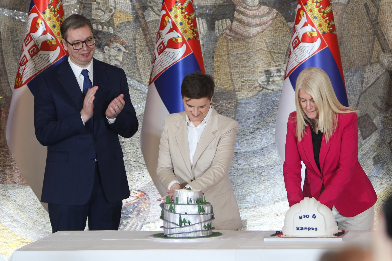 27, December, 2023, Belgrade - The ceremony on the occasion of the beginning of the construction of the BIO4 CAMPUS - the new Bioeconomic Center in Europe was held in the Palace of Serbia. Aleksandar Vucic, Ana Brnabic, Jelena Begovic.  

27, decembar, 2023, Beograd - Svecanost povodom pocetka izgradnje BIO4 KAMPUSA – novog Bioekonomskog centra u Evropi odrzana je u Palati Srbija.   Photo: M.K./ATAImages/PIXSELL