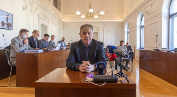 29.01.2024., Osijek - Na Zupanijskom sudu u Osijeku nastavljeno je sudjenje braci Mamic i drugima. Ivan Brlekovic Photo: Borna Jaksic/PIXSELL