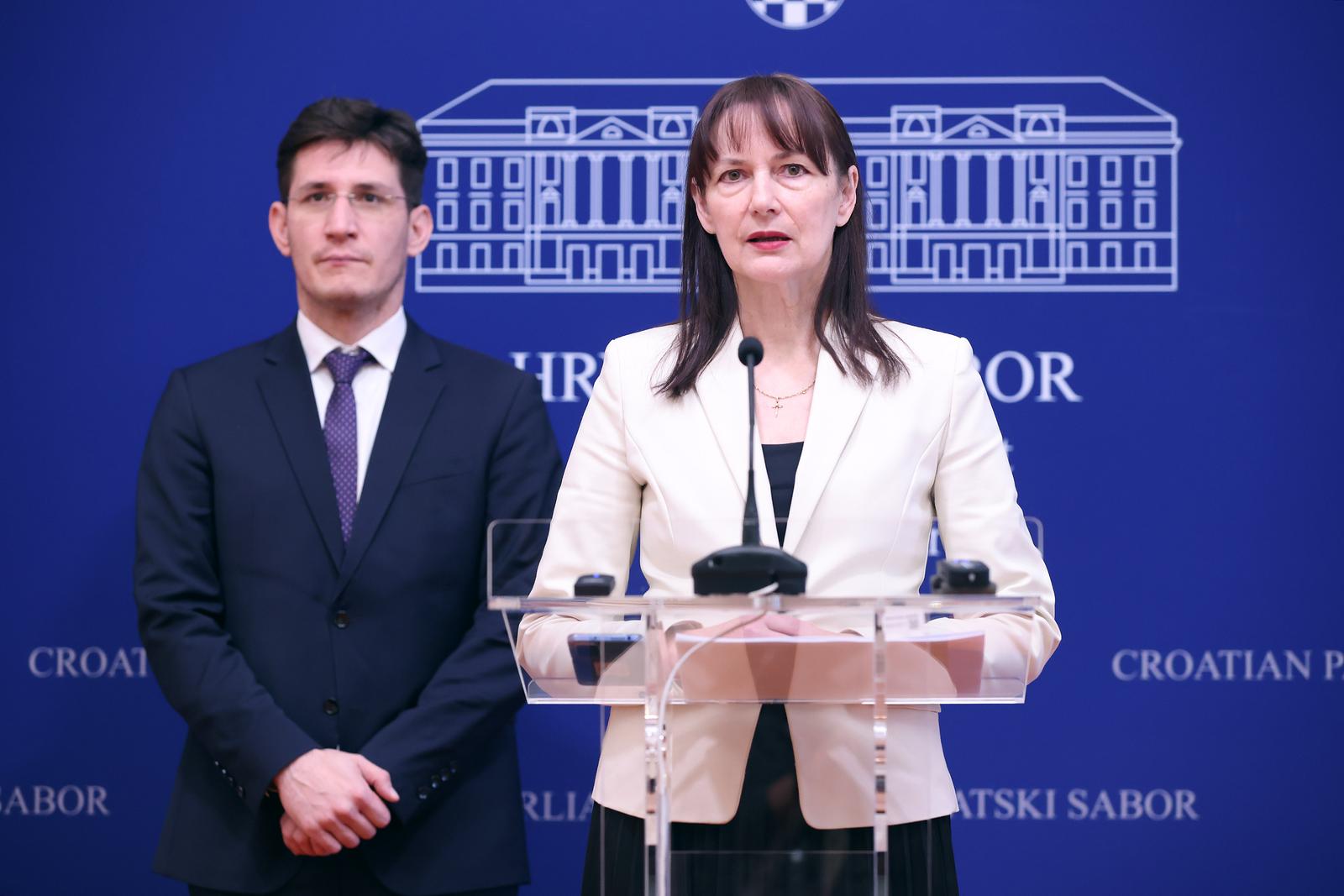 31.01.2024., Zagreb - Na konferenciji za medije Klubova zastupnika Hrvatskih suverenista i Mosta odrzanoj u Saboru o temi  "Zahtjev za javno saslusanje Fabrisa Peruska, Ante Ramljaka i Martine Dalic" govorili su Vesna Vucemilovic i  Zvonimir Troskot.
 Photo: Patrik Macek/PIXSELL
