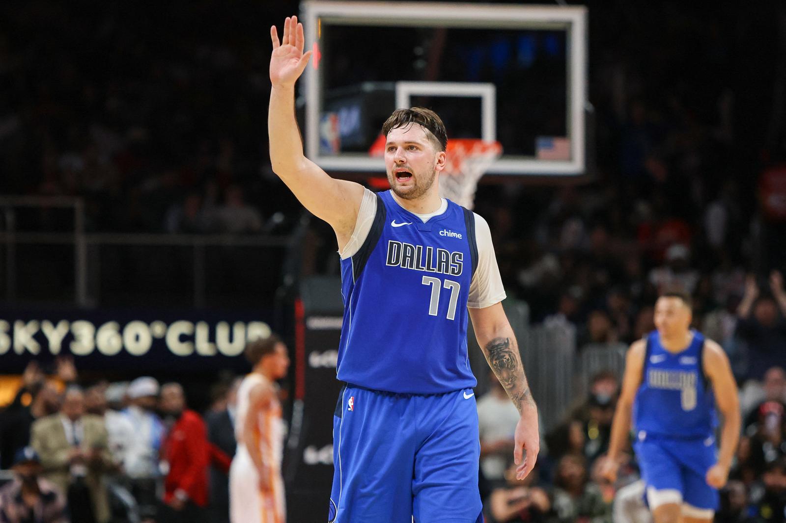 Jan 26, 2024; Atlanta, Georgia, USA; Dallas Mavericks guard Luka Doncic (77) waves to the crowd against the Atlanta Hawks in the fourth quarter at State Farm Arena. Mandatory Credit: Brett Davis-USA TODAY Sports Photo: Brett Davis/REUTERS