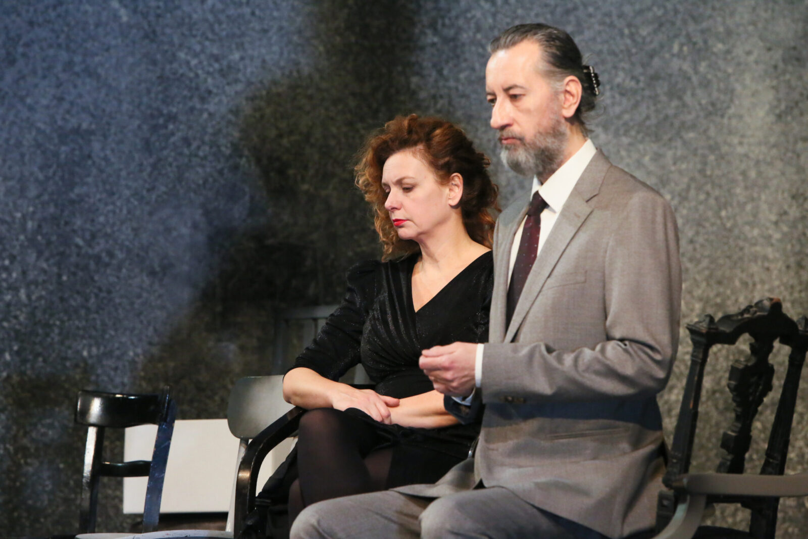 Nina Violić i Krešimir Mikić u predstavi "Nestajanje", foto Mara Bratoš/ HNK