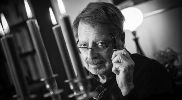 8.4.2021. Zagreb, Vjeran Zuppa, dramaturg, teoretičar književnosti, pjesnik, kazališni teoretičar i kritičar - portret 
Photo: Tomislav Cuveljak/NFoto/PIXSELL