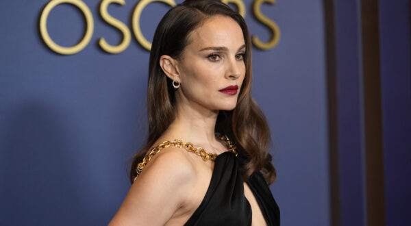 Natalie Portman arrives at the Governors Awards on Tuesday, Jan. 9, 2024, at the Dolby Ballroom in Los Angeles. (AP Photo/Chris Pizzello)