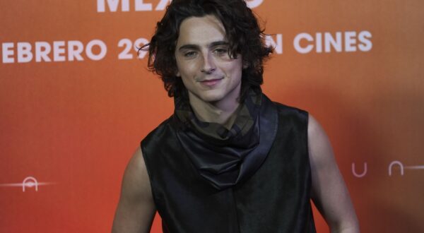 Timothee Chalamet poses for the photographers during the photo call promoting the film "Dune: Part Two" in Mexico City, Monday, Feb. 5, 2024. (AP Photo/Marco Ugarte)