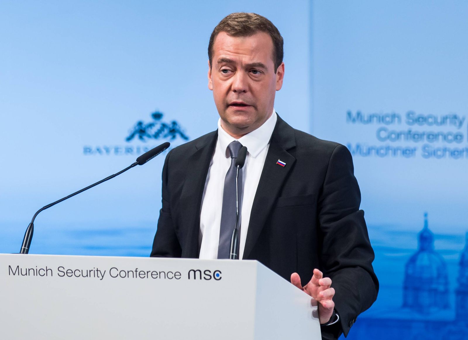 Dmitri Anatoljewitsch Medwedew, russischer Ministerpräsident, aufgenommen während der 52. Sicherheitskonferenz in München. Dmitri Medwedew 20160213LMB094325

Dmitri Anatolyevich Medvedev Russian Prime Minister Date during the 52 Security conference in Munich Dmitri Medvedev 20160213LMB094325
