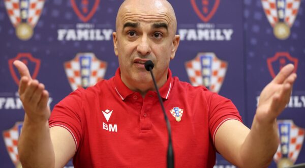 28.02.2024., Zagreb - Konferencija za medije na kojoj je ispred Komisije nogometnih sudaca HNS-a govorio predsjednik Komisije Bruno Maric povodom objave audio snimki komunikacije izmedju VAR sobe i glavnog suca na utakmici NK Varazdin - HNK Hajduk.  Photo: Goran Stanzl/PIXSELL