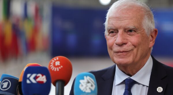 epa11117494 High Representative of the Union for Foreign Affairs and Security Policy Josep Borrell Fontelles arrives for a Special European Council in Brussels, Belgium, 01 February 2024. EU leaders gather in Brussels to discuss the mid-term revision of the EU's long-term budget for 2021-2027, including support to Ukraine.  EPA/OLIVIER MATTHYS