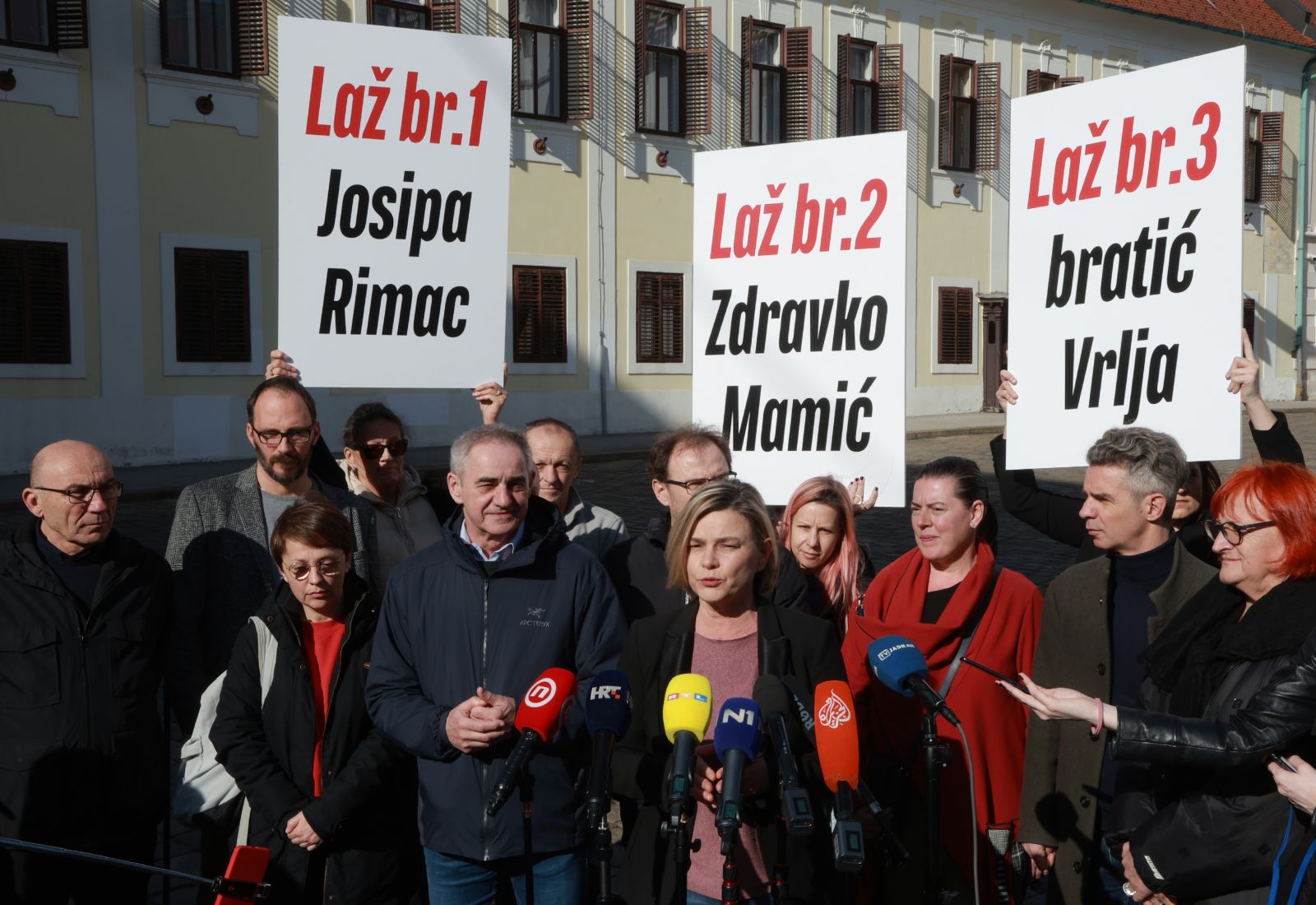 Zagreb, 5.2.2024.- Konferencija za novinare stranke Možemo ! na temu "Turudićeve laži su Plenkovićeve laži". Na slici Sandra Benčić.foto HINA/Tomislav Pavlek/ tp