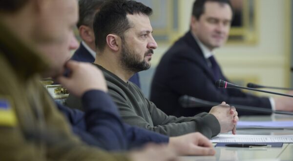 epa11134635 A handout photo made available by the Ukrainian Presidential Press Service shows Ukrainian President Volodymyr Zelensky (C) attending a meeting with the High Representative of the European Union for Foreign Affairs and Security Policy Josep Borrell (not pictured) in Kyiv, Ukraine, 07 February 2024. Borrell arrived in Kyiv to meet with top Ukrainian officials amid the ongoing Russian invasion.  EPA/UKRAINIAN PRESIDENTIAL PRESS SERVICE HANDOUT -- MANDATORY CREDIT: UKRAINIAN PRESIDENTIAL PRESS SERVICE --  HANDOUT EDITORIAL USE ONLY/NO SALES HANDOUT EDITORIAL USE ONLY/NO SALES
