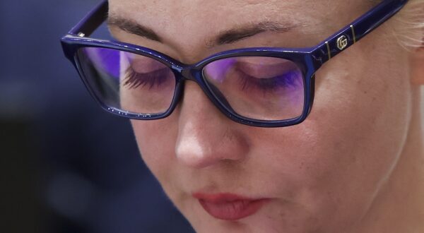 epa11166045 Yulia Navalnaya, the widow of Alexei Navalny, takes part in a meeting of European Union foreign ministers in Brussels, Belgium February 19, 2024.  EPA/YVES HERMAN / POOL