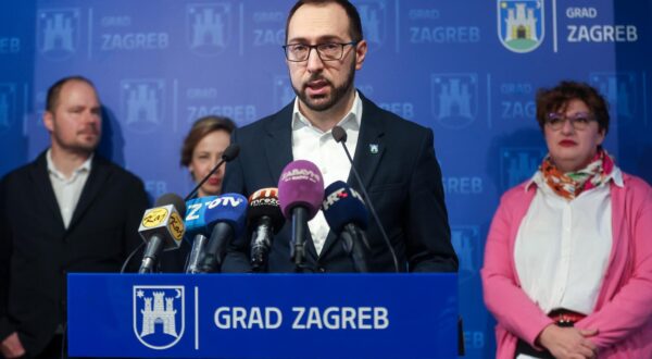 01.02.2024., Zagreb - Gradonacelnik Grada Zagreba Tomislav Tomasevic, zamjenici gradonacelnika Danijela Dolenec i Luka Korlaet te procelnica Gradskog ureda za kulturu i civilno drustvo Emina Visnic objavili su rezultate javnog poziva za financiranje kulturnih programa za 2024. godinu.
 Photo: Igor Kralj/PIXSELL