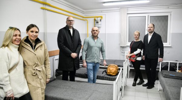 04.02.2024., Zagreb - Otvoreno je novo prenociste za beskucnike u Gradu Zagrebu na adresi Ilica 29. Luka Korlaet, Romana Galic, Mile Novacic, Alen Zupan, Jasminka Dzurek Pavlina, Josipa Mrsic Photo: Josip Regovic/PIXSELL