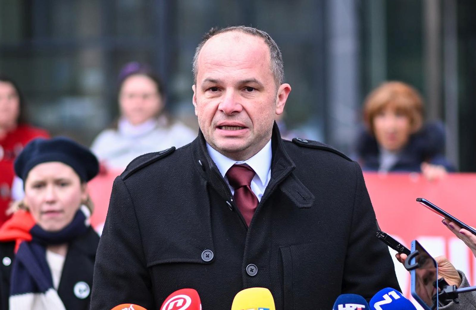 5.1.2024., Zagreb - Forum zena SDP-a na skupu upozoravajui na sve cesce obiteljsko nasilje i losu provedbu Istanbulske konvencije u Hrvatskoj. Sudionici su citali dijelove Ustava RH, Istanbulske konvencije, Kaznenog zakona te Zakona o zastiti od nasilja u obitelji. Na skupu je, medju ostalima bio potpredsjednik SDP-a saborski zastupnik Sinisa Hajdas Doncic, predsjednica Glavnog odbora Foruma zena SDP-a saborska zastupnica Andreja Maric, saborske zastupnice platforme Mozemo! Ivana Kekin, Ursa Raukar i Jelena Milos te predsjednica stranke GLAS saborska zastupnica Anka Mrak Taritas. Photo: Neva Zganec/PIXSELL