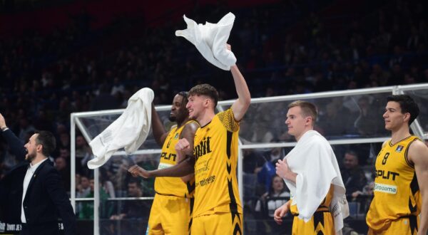 05, February, 2024, Belgrade - The match of the 19th round of AdmiralBet ABA League between KK Partizan Mozzart Bet and KK Split was played in Stark Arena. Photo: Dusan Milenkovic/ATAImages

05, februar, 2024, Beograd - Utakmica 19. kola AdmiralBet ABA League izmedju KK Partizan Mozzart Bet i KK Split odigrana je u Stark areni. Photo: Dusan Milenkovic/ATAImages Photo: Dusan Milenkovic/ATAImages/PIXSELL