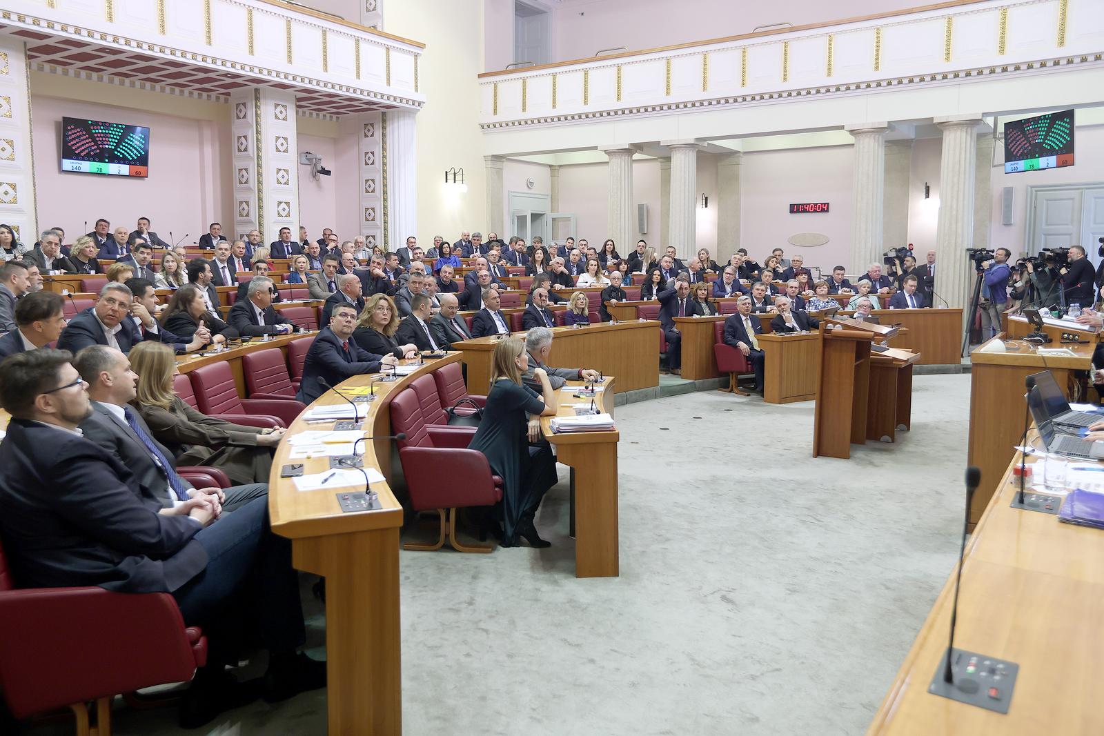 07.02.2024., Zagreb - Sabor je 21. sjednicu nastavio glasovanjem o raspravljenim tockama dnevnog reda medju kojima je najvecu pozornost izazvao prijedlog za imenovanje Ivana Turuduca Glavnim drzavnim odvjetnikom. Kako je i najavljivano iz vladajuce vecine prijedlog je prihvacen.
 Photo: Patrik Macek/PIXSELL