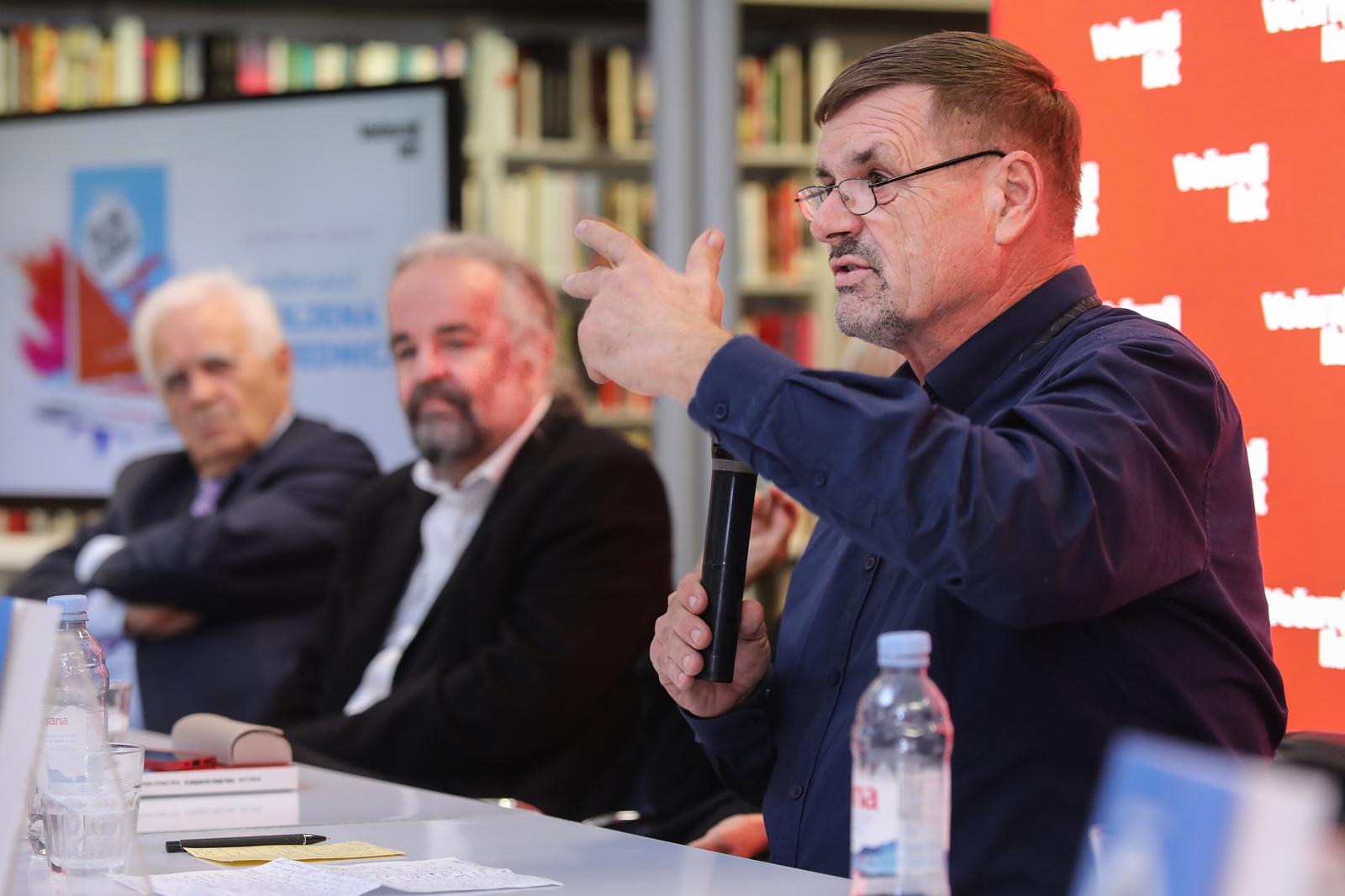 07.11.2022., Zagreb - U knjiznici Bogdana Ogrizovica promovirana je knjiga Drazena Lalica, a promociji su prisustvovali Mirko Galic, Miljenko Jergovic, Marina Ajdukovic,  Drazen Klaric i Goran Gerovac. Marina Ajdukovic. Photo: Tomislav Miletic/PIXSELL
