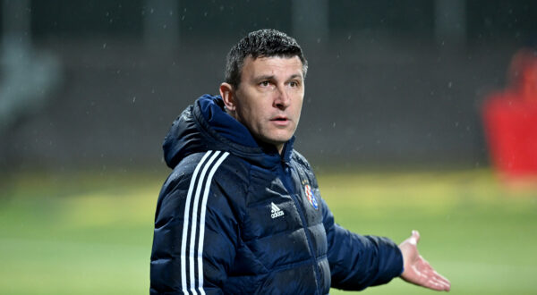 10.02.2024., stadion u Kranjcevicevoj ulici, Zagreb - SuperSport HNL, 22. kolo, NK Lokomotiva - GNK Dinamo. trener Dinama Sergej Jakirovc Photo: Marko Lukunic/PIXSELL