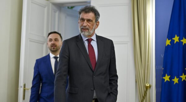 13.02.2024., Zagreb - Izjave nakon sastanka parlamentarne vecine u Vladi RH, Radovan Fuchs, Marin Piletic, Ivan Malenica. Photo: Igor Soban/PIXSELL