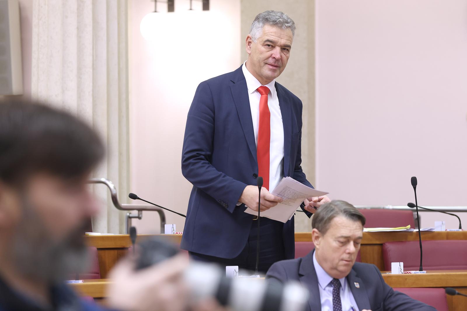 13.12.2023., Zagreb - Sabor 19. sjednicu nastavlja raspravom o prijedlogu zakona o upravljanju nekretninama i pokretninama u vlasnistvu Republike Hrvatske.
 Photo: Patrik Macek/PIXSELL