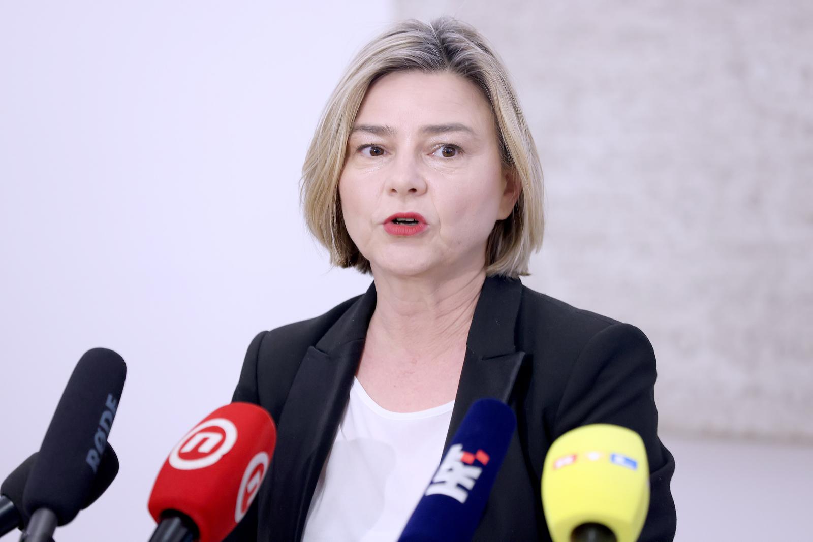 14.02.2024., Zagreb - Na konferenciji za medije odrzanoj u Saboru o aktualnim temama govorila je Sandra Bencic.
 Photo: Patrik Macek/PIXSELL