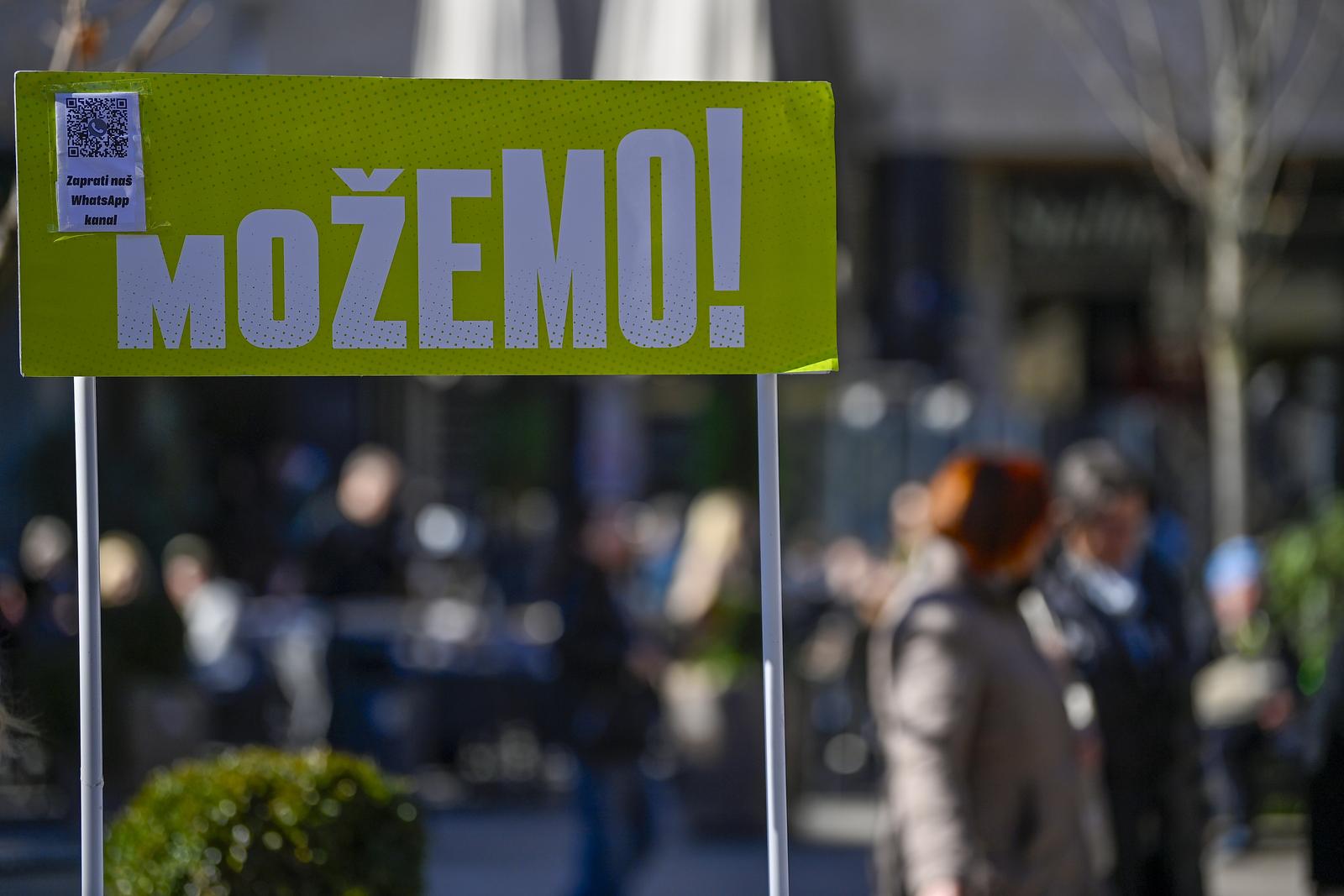 15.02.2024., Zagreb- Zastupnici stranke Mozemo Ivana Kekin i Damir Bakic na Cvjetnom trgu razgovarali su sa gradjankama i gradjanima i pozivali ih na prosvjijed koji ce se odrzati u subotu na trgu Svetog Marka. Photo: Igor Soban/PIXSELL