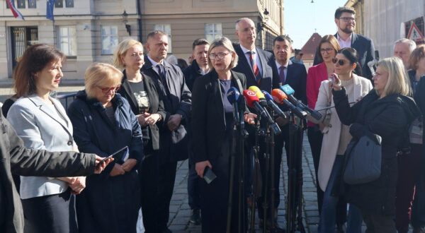 16.02.2024., Zagreb - Na zajednickoj konferenciji za medije celnici stranaka lijeve oporbe jos jednom su najavili sutrasnji prosvjed "Dosta je! Idemo na izbore!" koji ce se odrzati na Trgu svetog Marka.
 Photo: Patrik Macek/PIXSELL