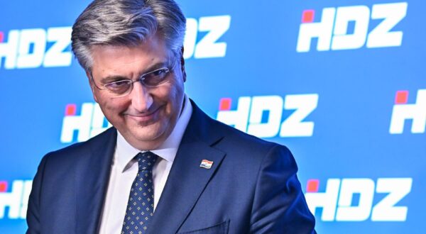 19.2.2024., Zagreb - Premijer Andrej Plenkovic dao je izjavu za medije nakon sjednice sireg Predsjednistva HDZ-a. Photo: Neva Zganec/PIXSELL