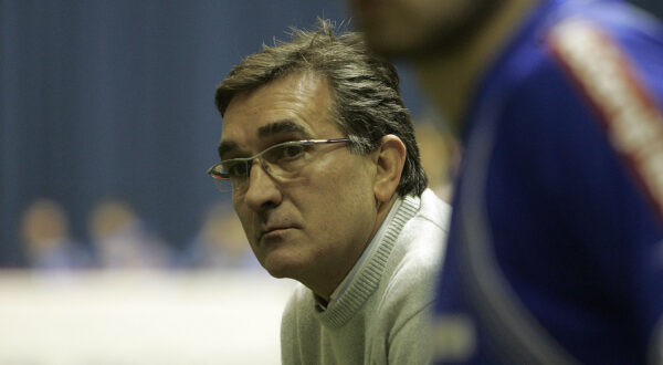 08.01.2008., Zagreb - 2. kolo skupine A Dvoranskog prvenstva Prve HNL, sezona 2007./08., Dinamo - Zagreb. Branko Ivankovic. Photo: Jurica Galoic/PIXSELL