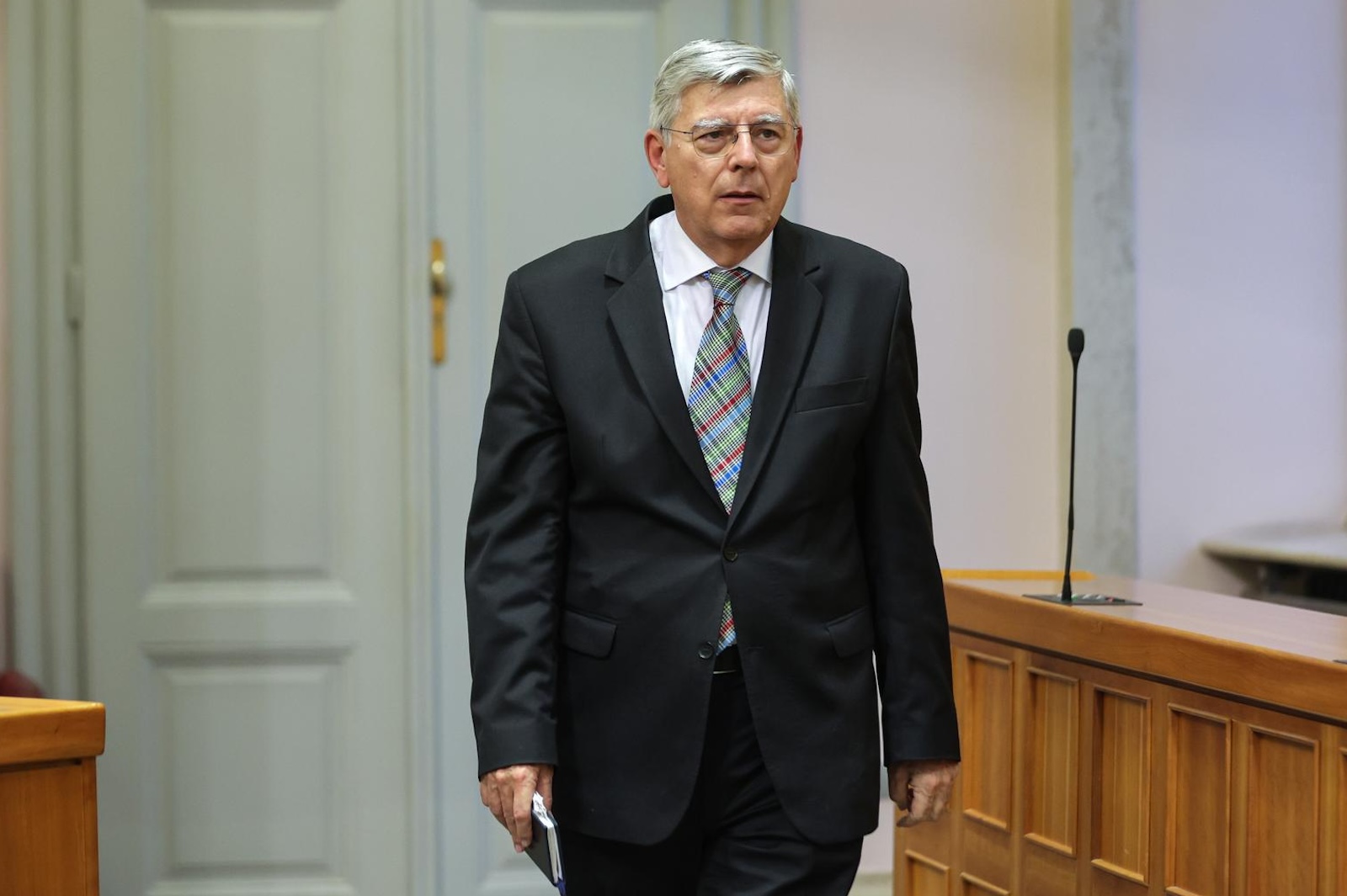 20.12.2023., Zagreb - 20. izvanredna sjednica Hrvatskoga sabora na kojoj ce se izglasati povjerenje Ministru gospodarstva i odrzivog razvoja Damiru Habijanu. Zeljko Reiner. Photo: Luka stanzl/PIXSELL