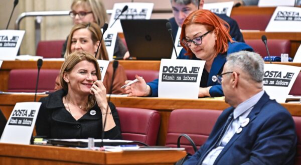 21.02.2024. Zagreb - U poslijepodnevnim satima nastavljena je saborska rasprava o oporbenom prijedlogu da se Hrvatski sabor raspusti i raspisu izbori za novi saziv. Photo: Neva Zganec/PIXSELL
