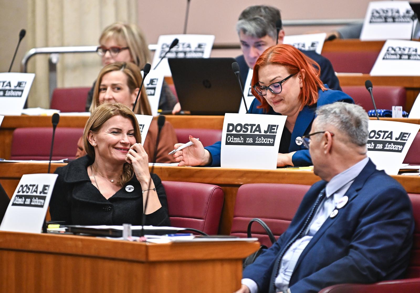 21.02.2024. Zagreb - U poslijepodnevnim satima nastavljena je saborska rasprava o oporbenom prijedlogu da se Hrvatski sabor raspusti i raspisu izbori za novi saziv. Photo: Neva Zganec/PIXSELL