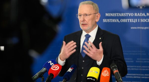 22.01.2024., Zagreb - Ministarstvo rada, mirovinskoga sustava, obitelji i socijalne politike. Sastanak Vlade RH s predstavnicima drzavnih sindikata.  

 Photo: Davor Puklavec/PIXSELL