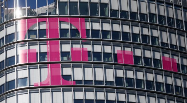 22.09.2015., Zagreb - Hrvatski Telekom u Sky Office neboderu na Zagrebackoj aveniji. "nPhoto: Slavko Midzor/PIXSELL
